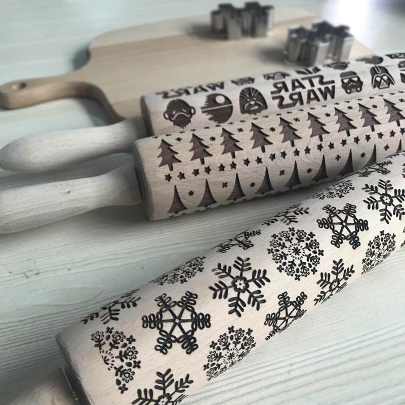 No.1 Christmas Embossing Rolling Pin Engraved Reindeer Baking Cookies