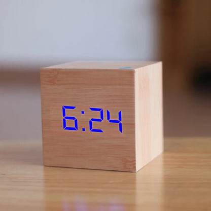 Modern Digital Wood Clock