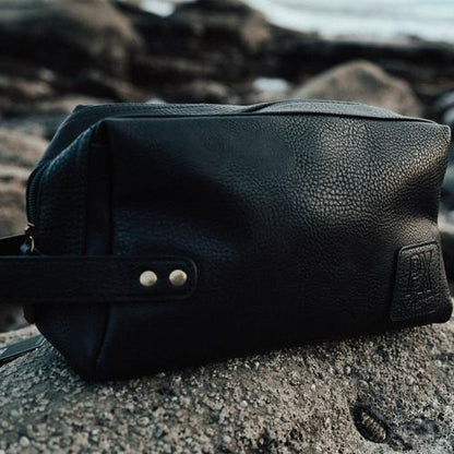 Black Fletcher Vegan Leather Dopp Kit