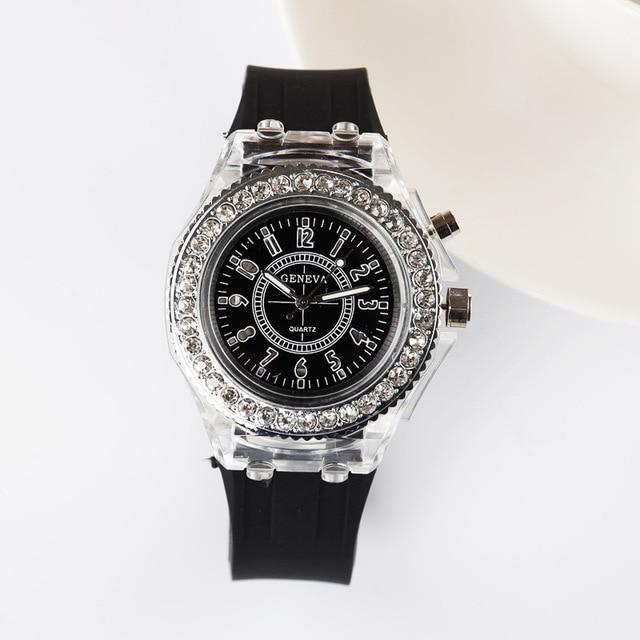2019 Fashion Silicone Diamond Rhinestone Watch LED Luminous Colorful Lights Watch Women Ladies Quartz Wristwatch